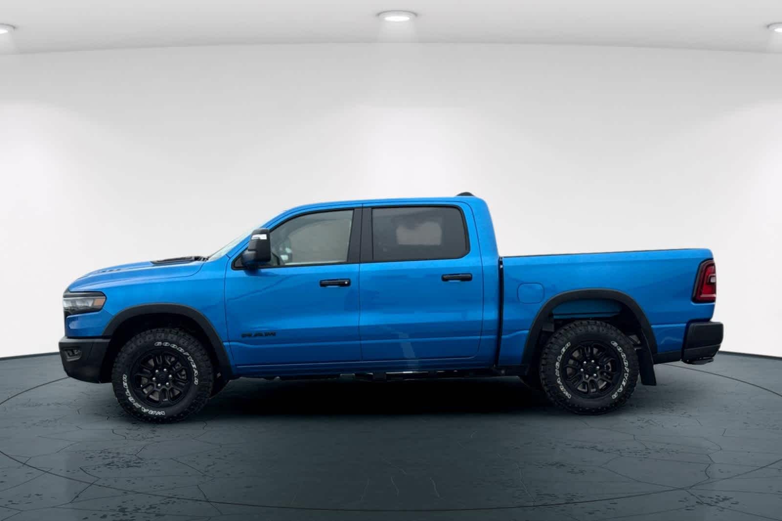 Thumbnail: 2026 RAM 1500 - 9