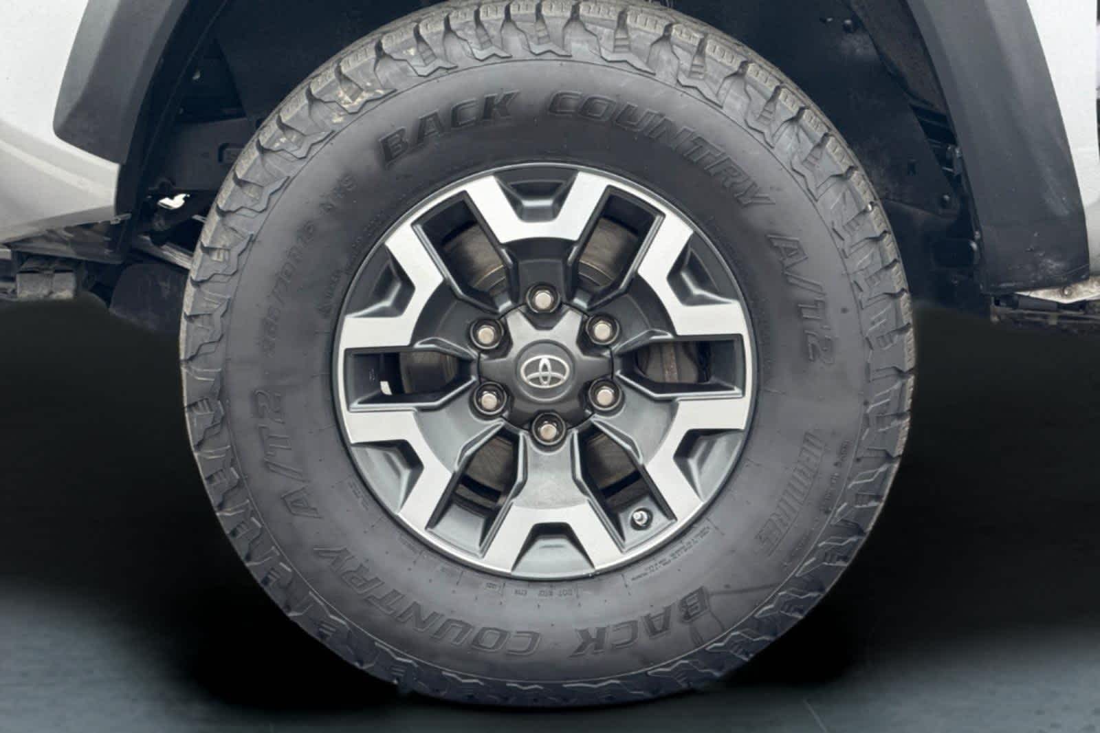 Thumbnail: 2020 Toyota Tacoma - 28