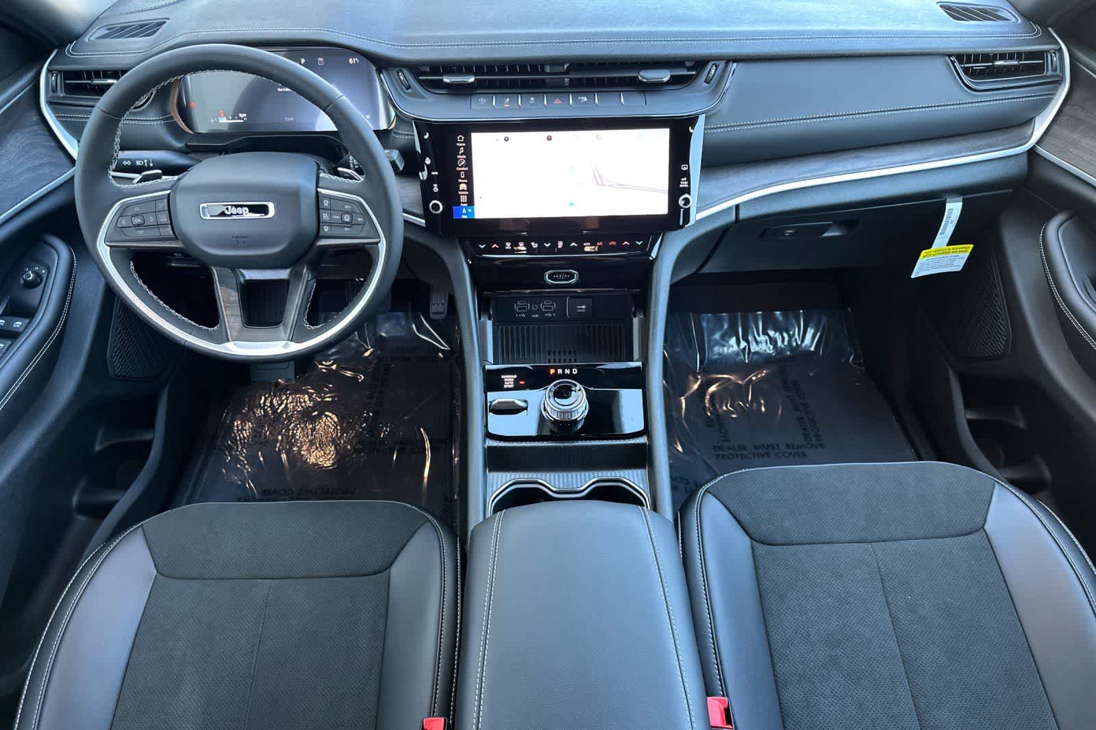 Thumbnail: 2026 Jeep Grand Cherokee - 3
