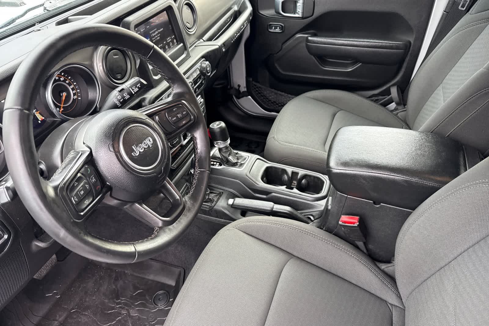 Thumbnail: 2022 Jeep Wrangler - 11