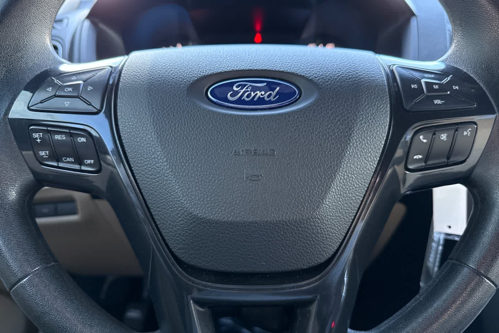 Thumbnail: 2017 Ford Explorer - 25