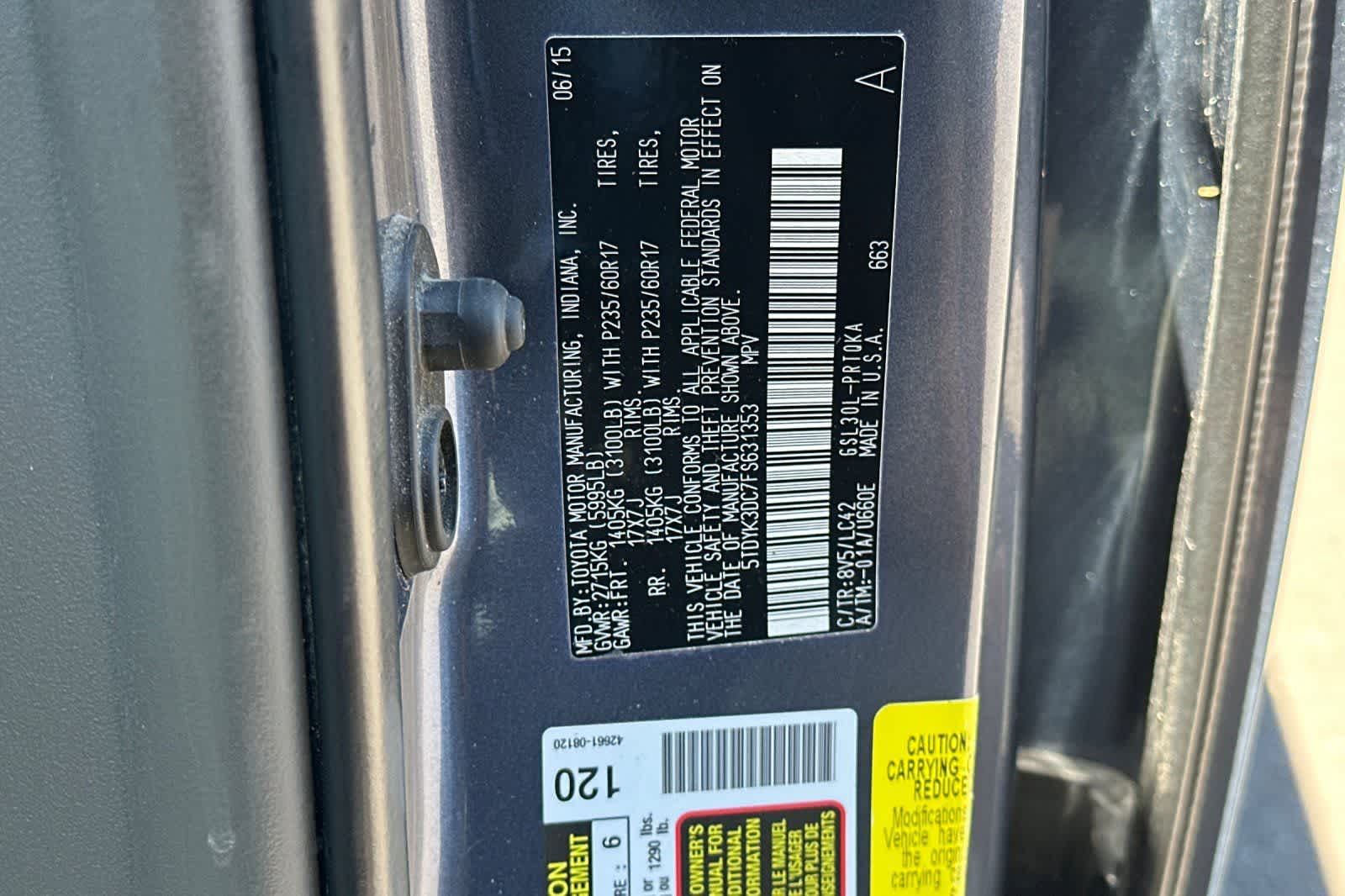 Thumbnail: 2015 Toyota Sienna - 34