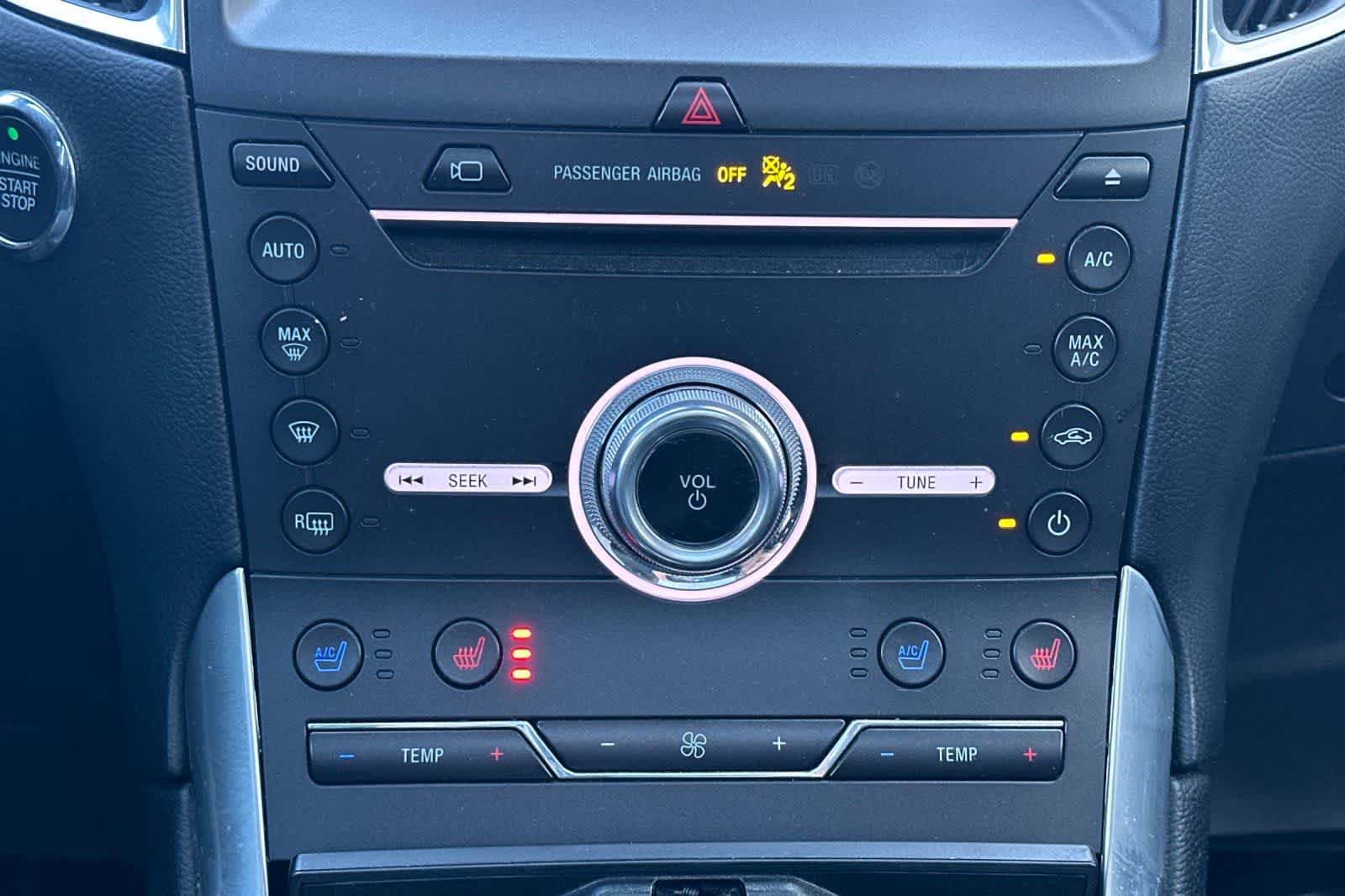 Thumbnail: 2019 Ford Edge - 23