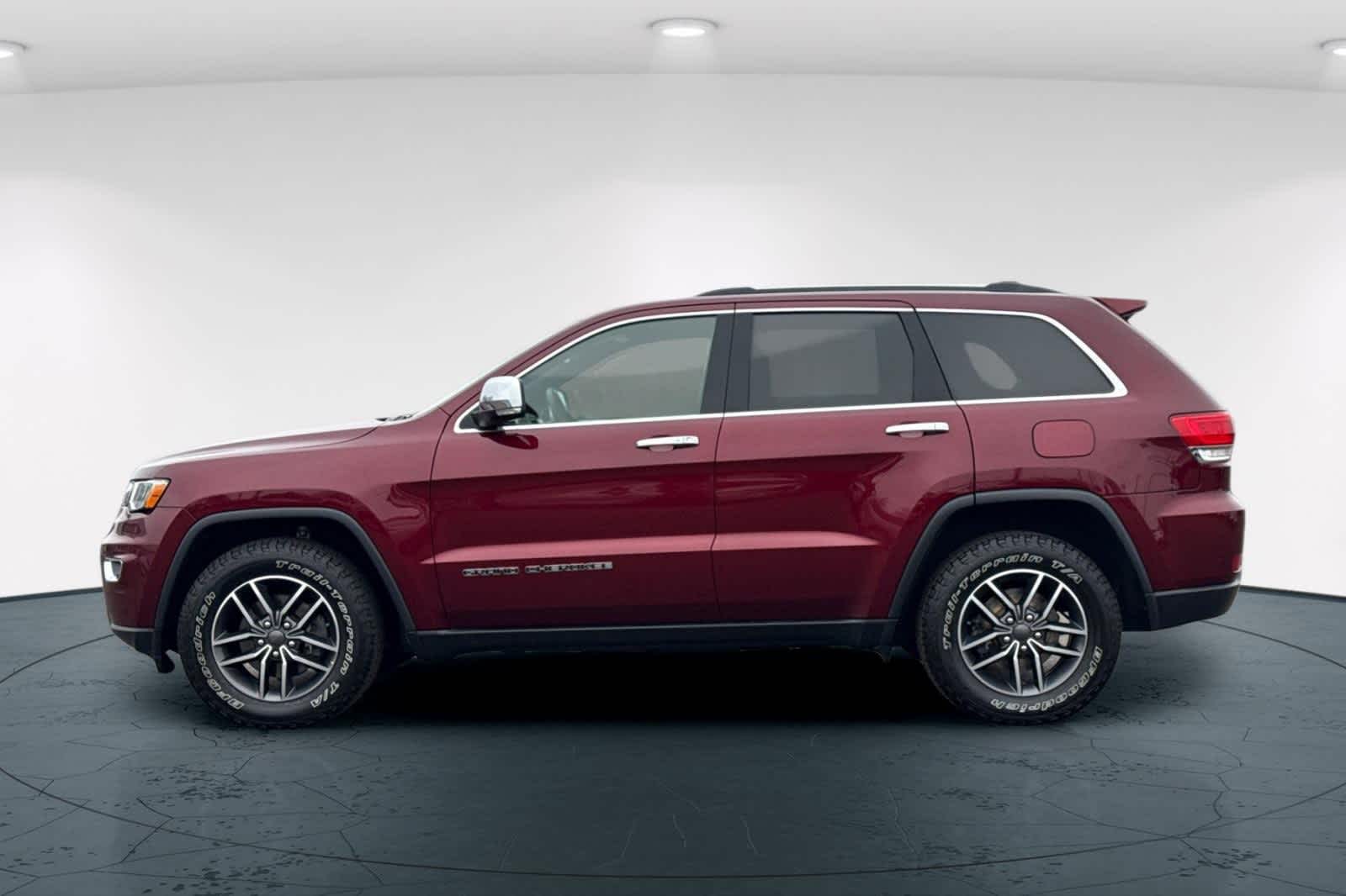 Thumbnail: 2019 Jeep Grand Cherokee - 9