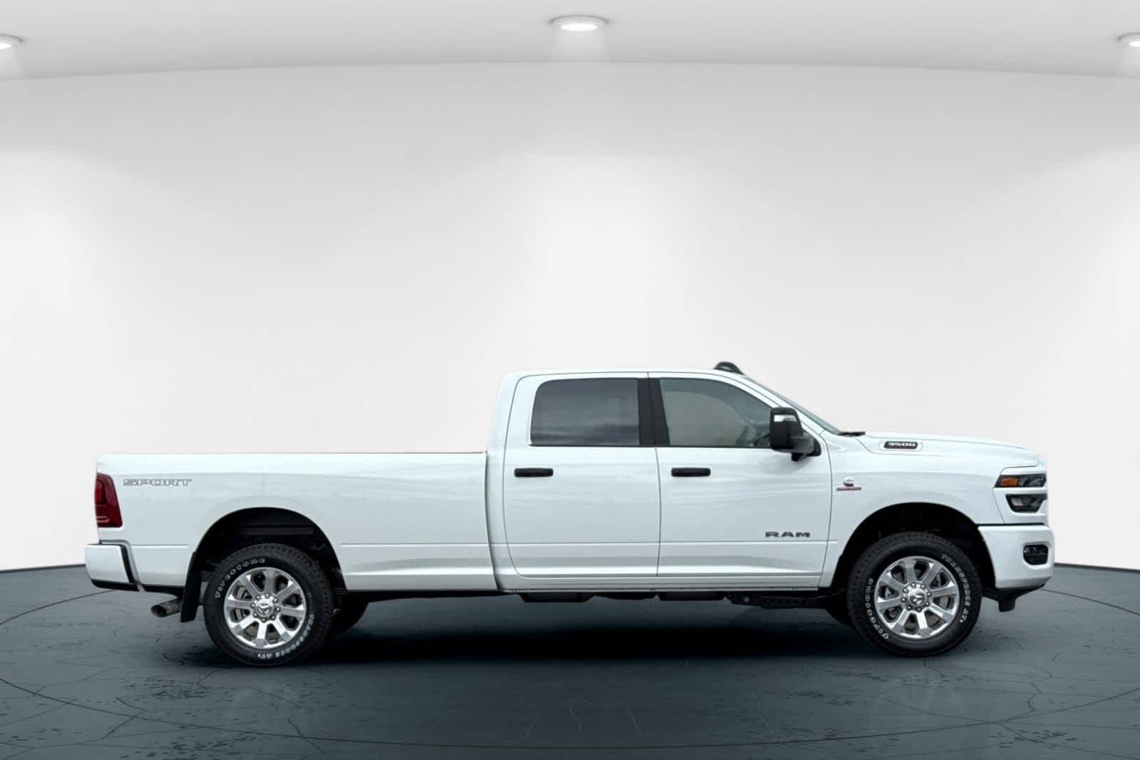 Thumbnail: 2026 RAM 3500 - 6