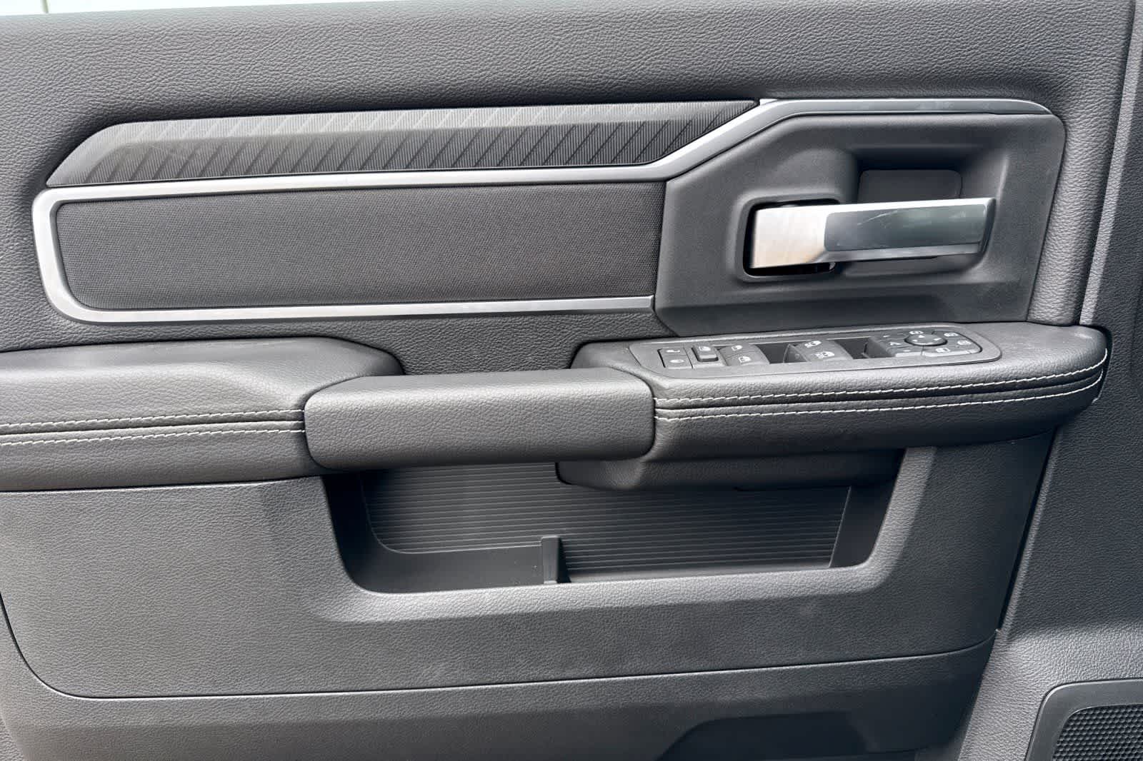 2026 RAM 2500 Big Horn - Photo 12