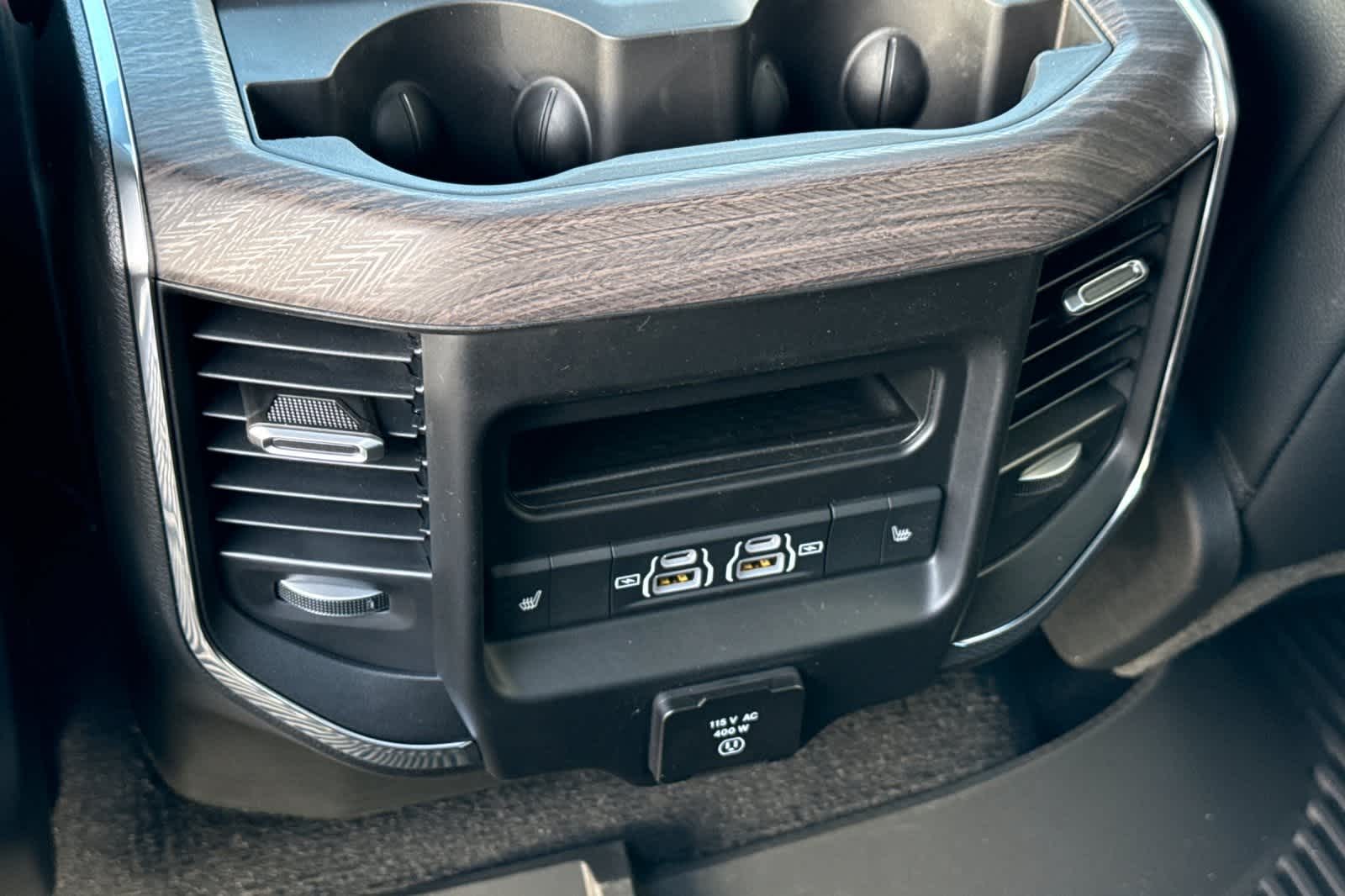 Thumbnail: 2026 RAM 1500 - 15