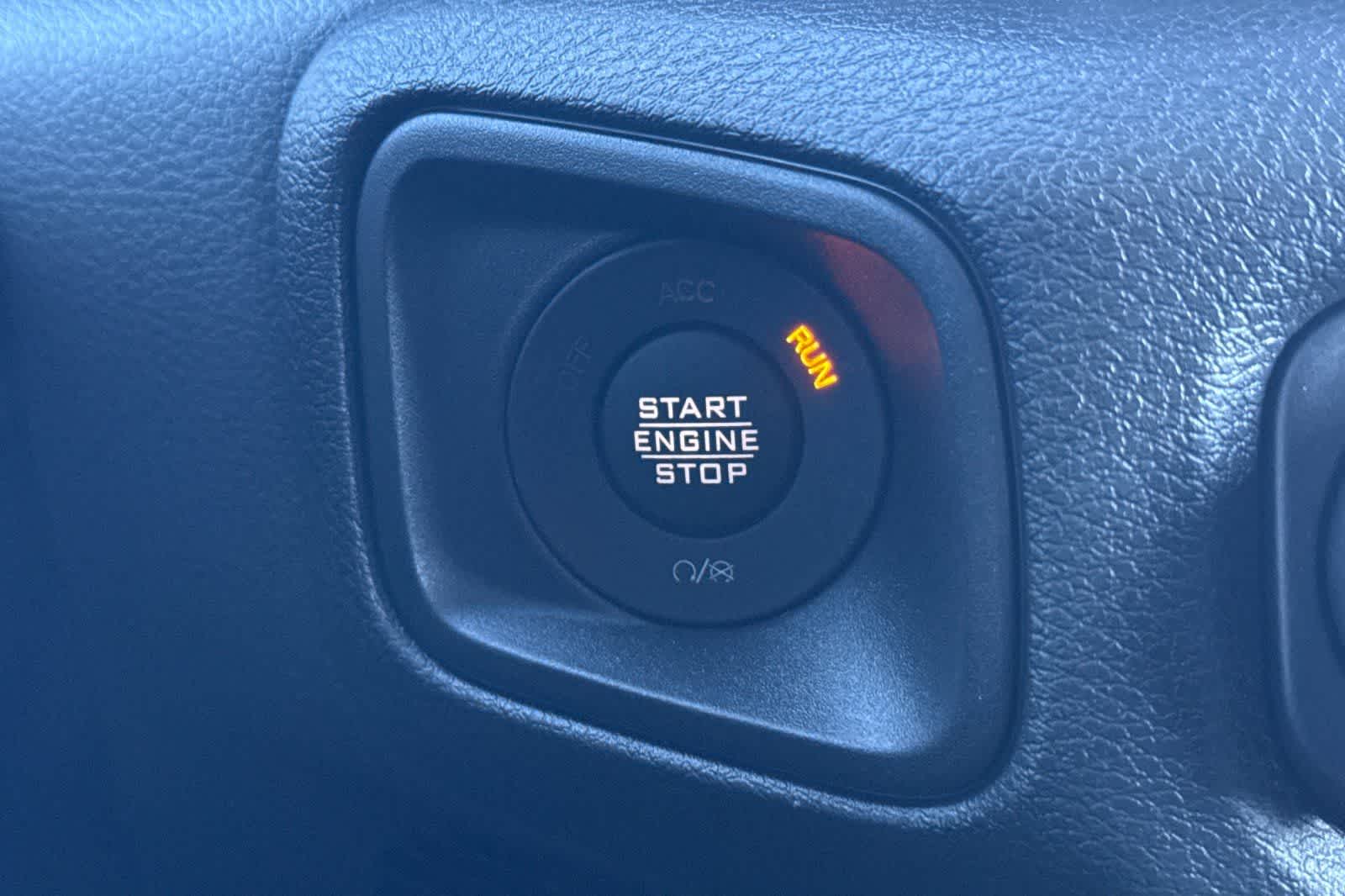 Thumbnail: 2026 Jeep Gladiator - 23