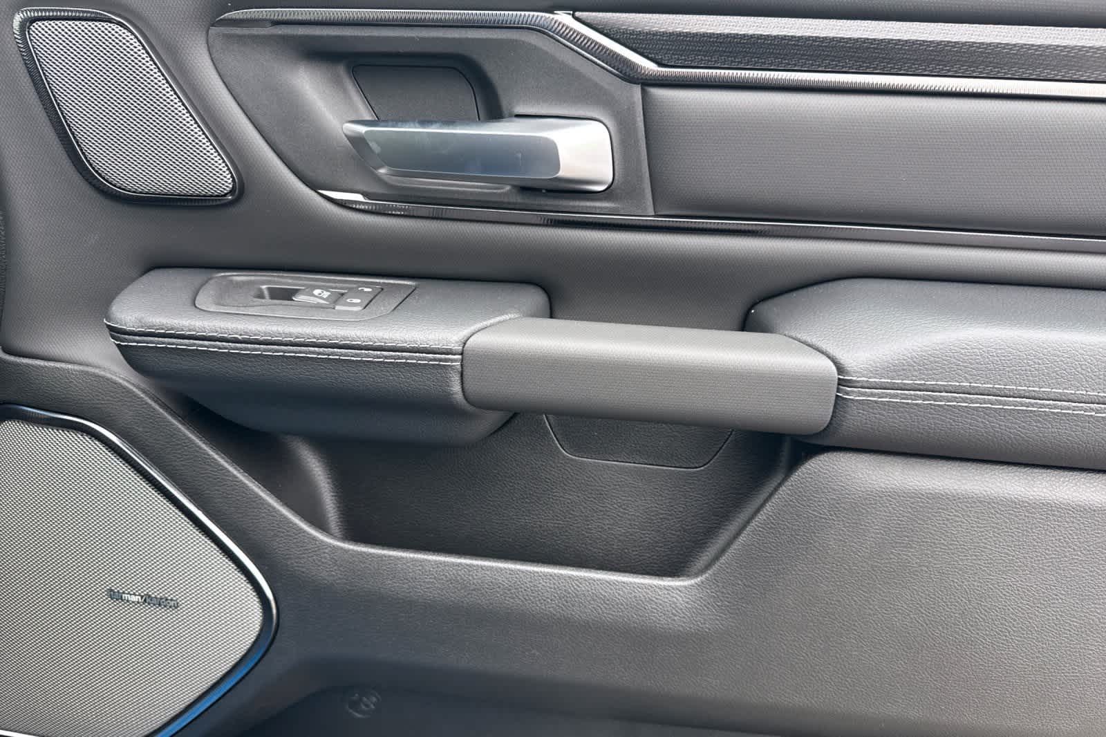 Thumbnail: 2026 RAM 1500 - 18