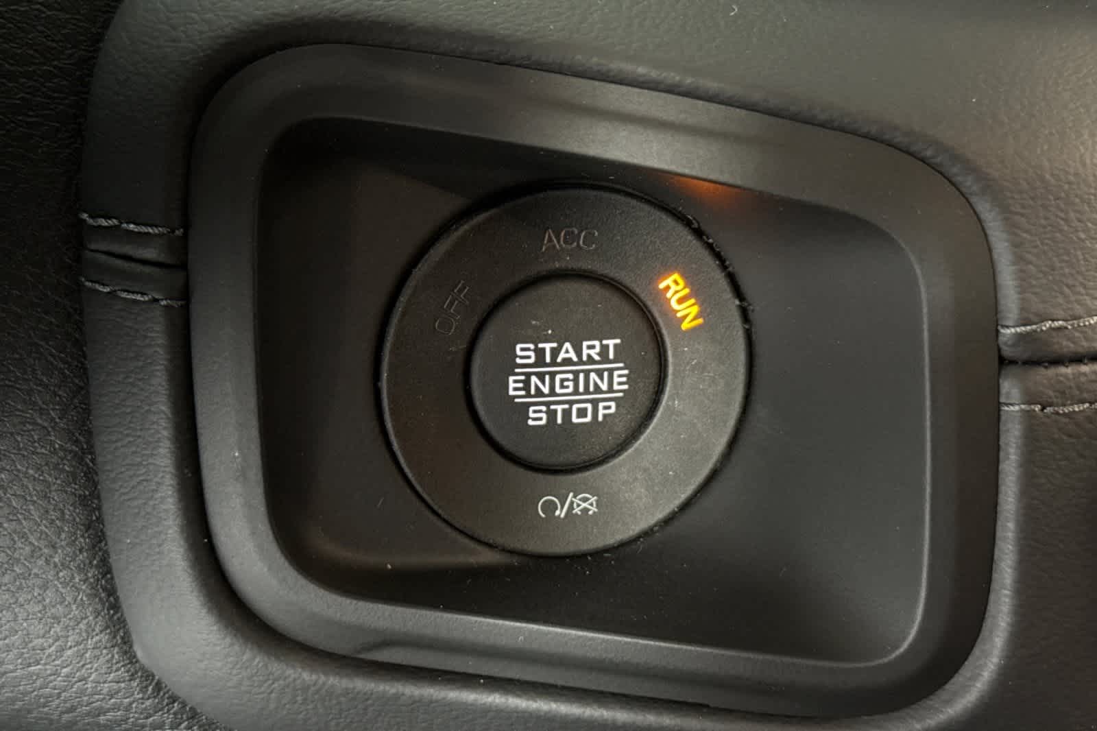 Thumbnail: 2026 Jeep Wrangler - 24