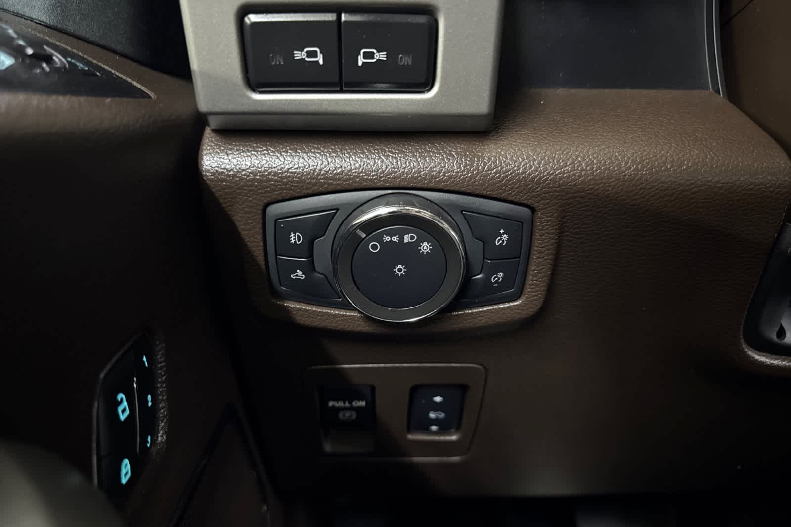 Thumbnail: 2020 Ford F-150 - 33