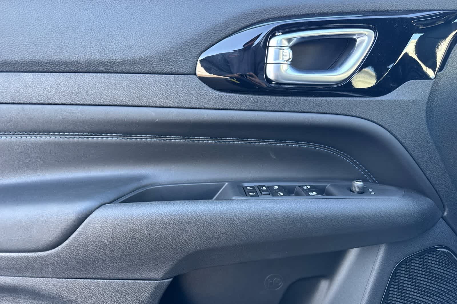 Thumbnail: 2025 Jeep Compass - 12