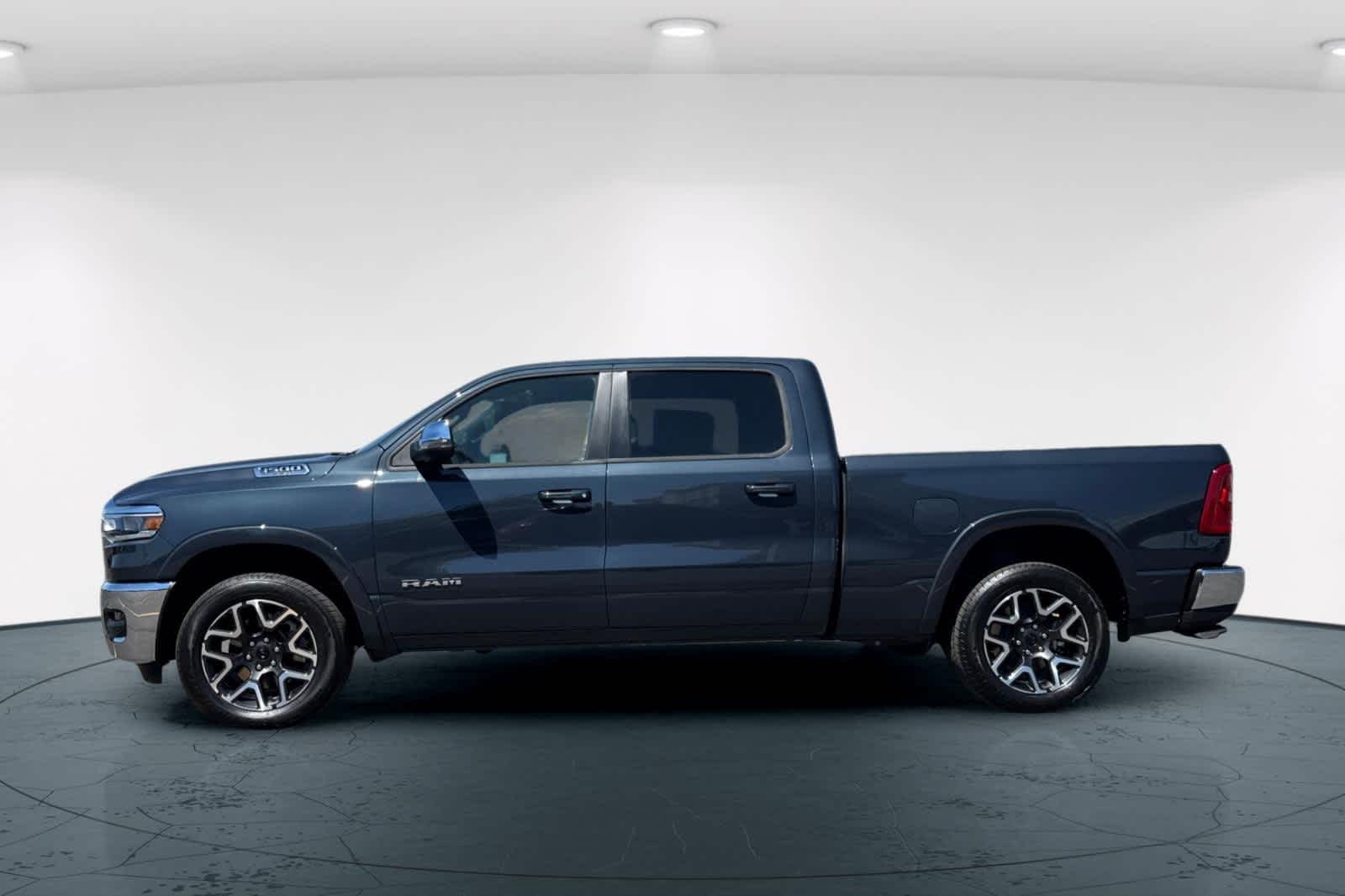 Thumbnail: 2025 RAM 1500 - 9