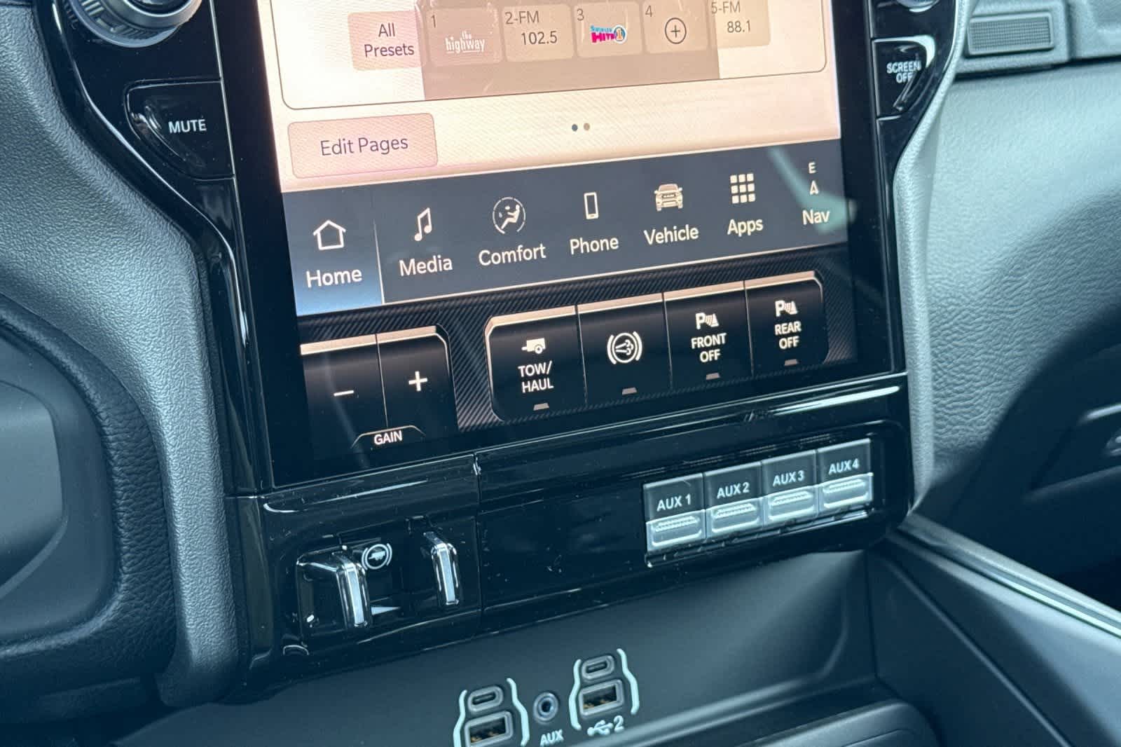 Thumbnail: 2026 RAM 3500 - 22