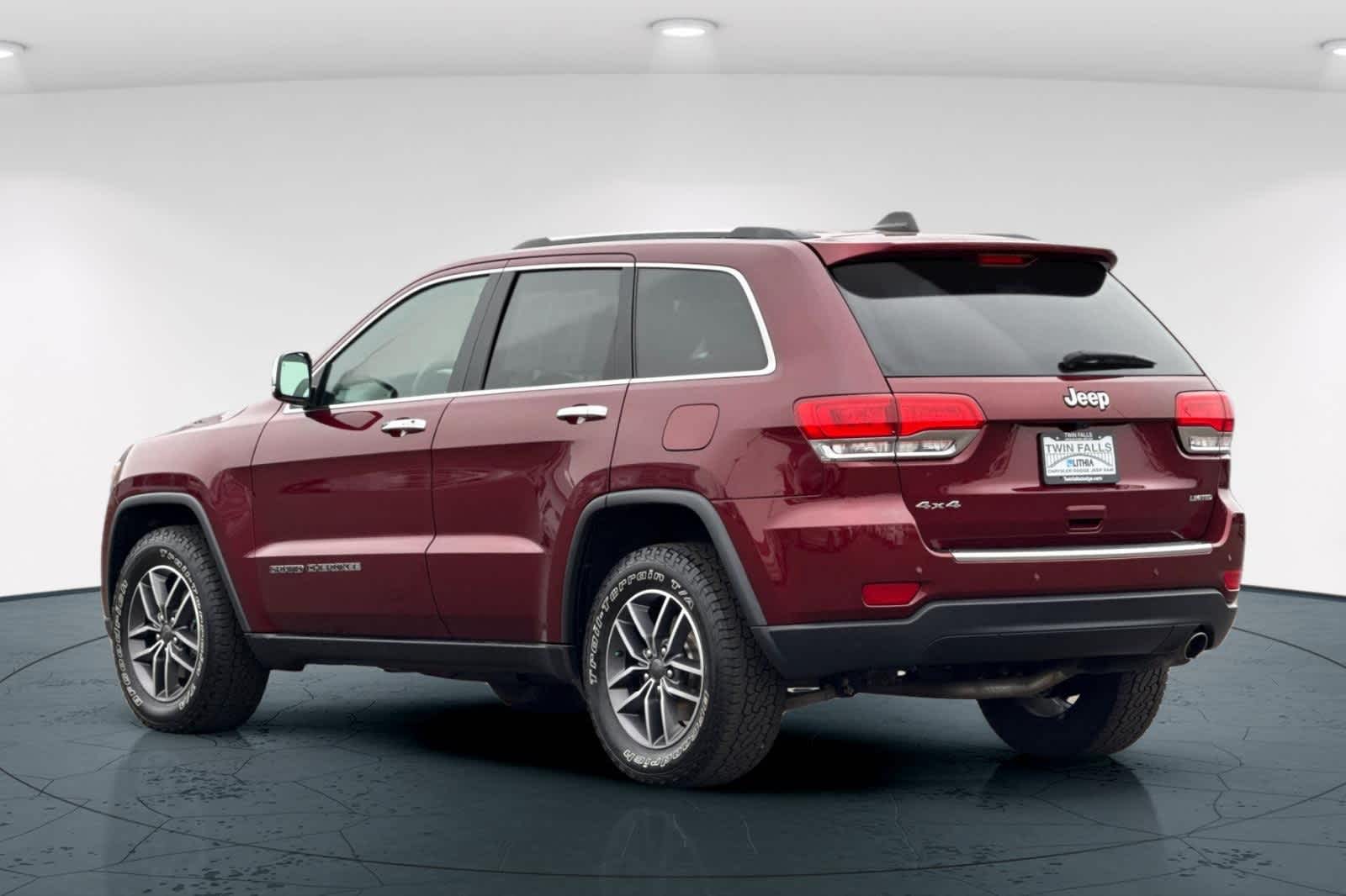 Thumbnail: 2019 Jeep Grand Cherokee - 8