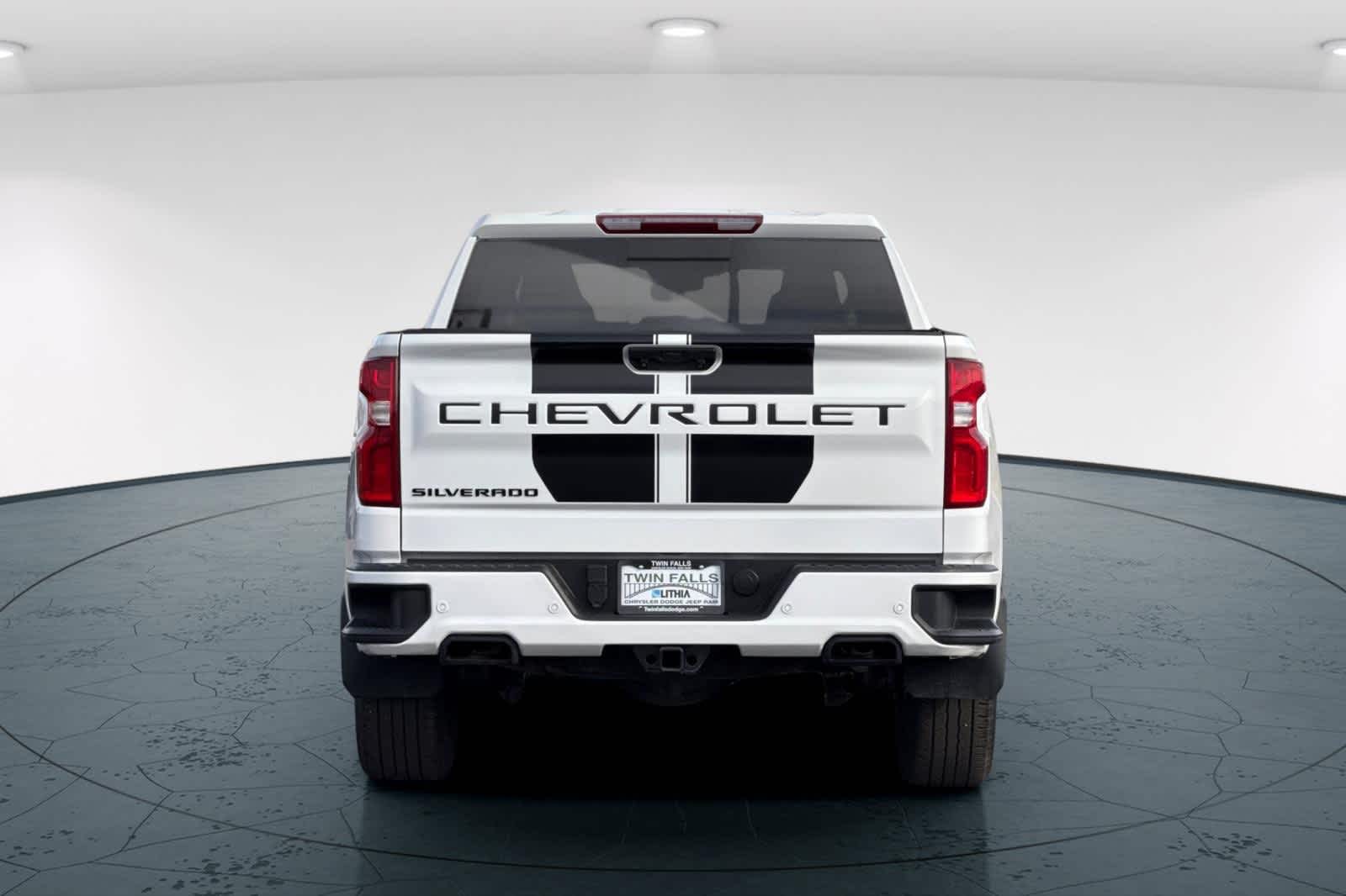 Thumbnail: 2023 Chevrolet Silverado 1500 - 7