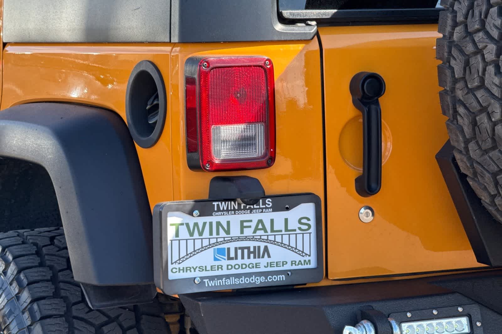 Thumbnail: 2012 Jeep Wrangler - 28