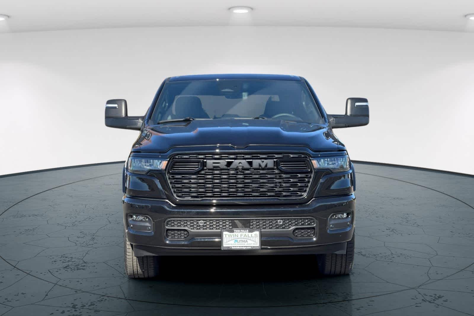 Thumbnail: 2026 RAM 1500 - 10