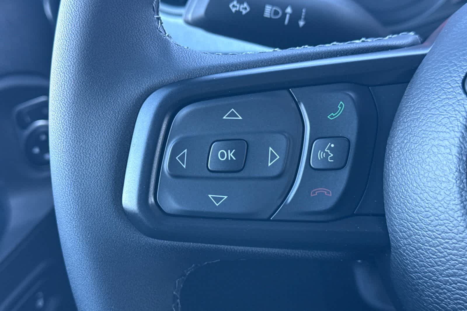 Thumbnail: 2026 Jeep Gladiator - 25