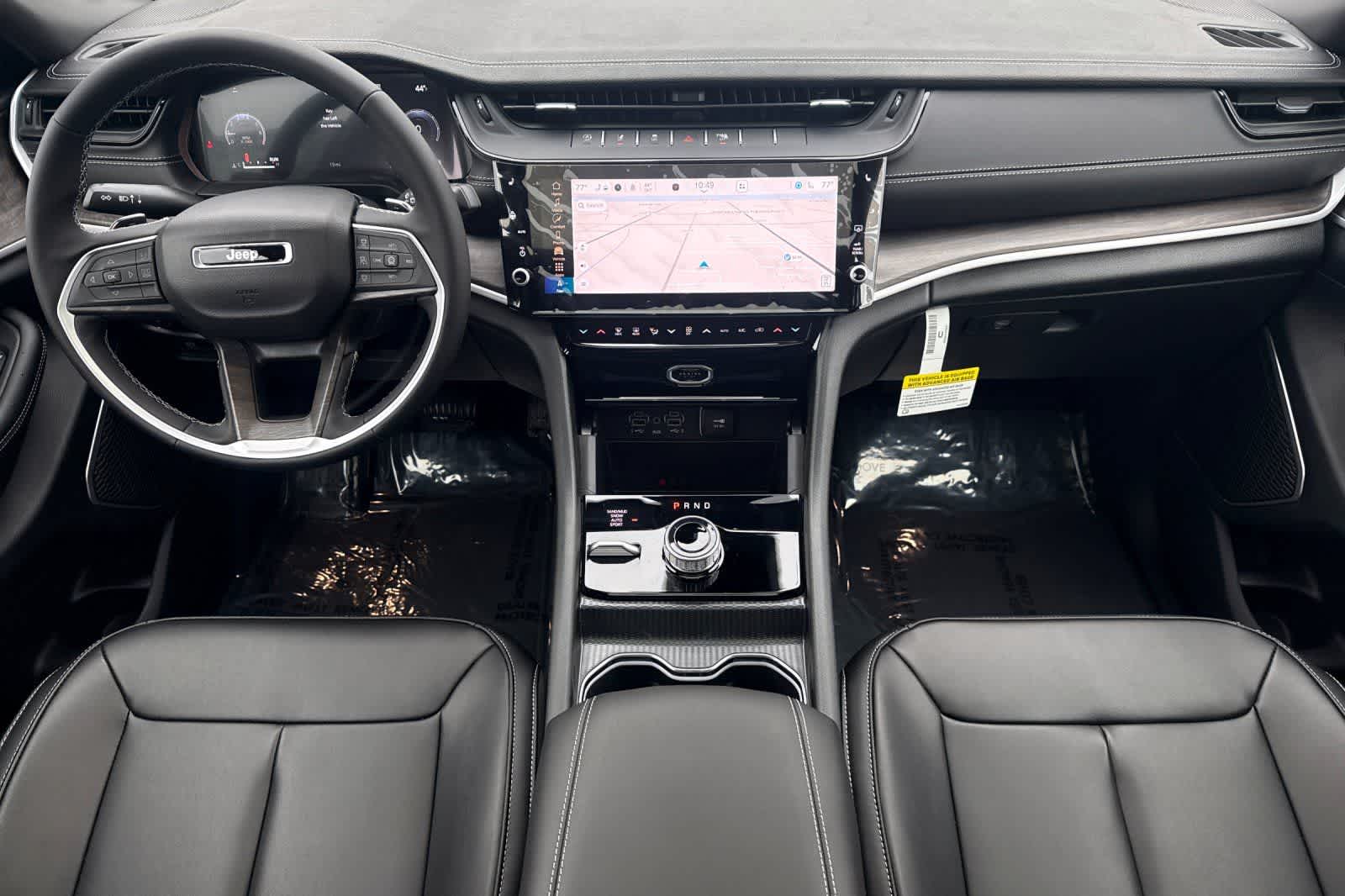 Thumbnail: 2026 Jeep Grand Cherokee - 3