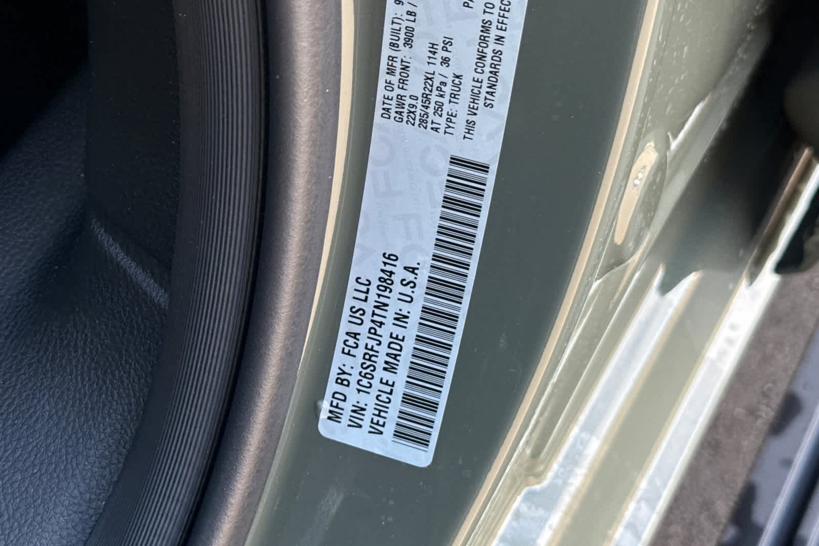 Thumbnail: 2026 RAM 1500 - 32