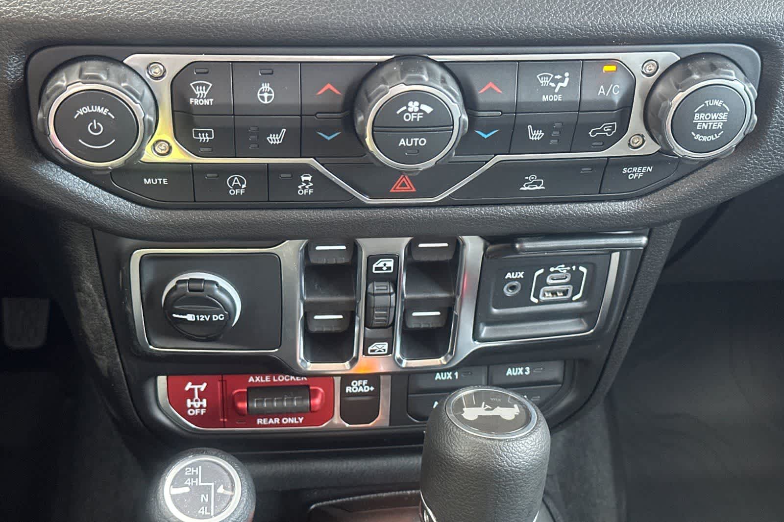 Thumbnail: 2026 Jeep Wrangler - 22