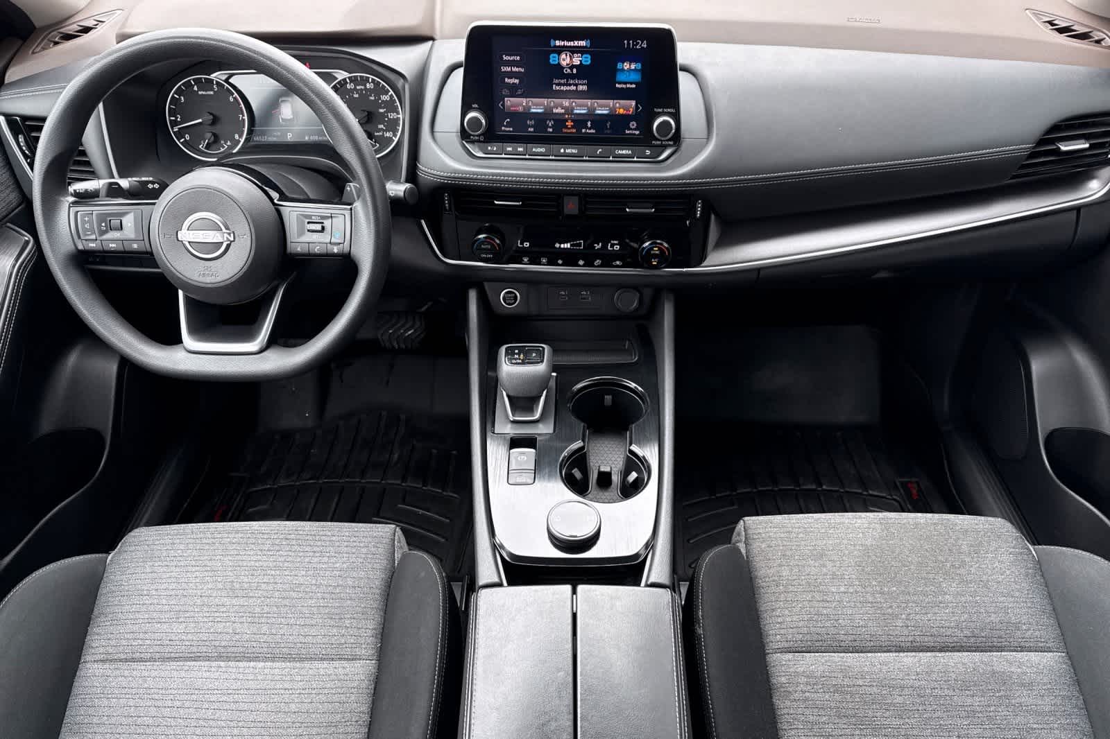 Thumbnail: 2022 Nissan Rogue - 3