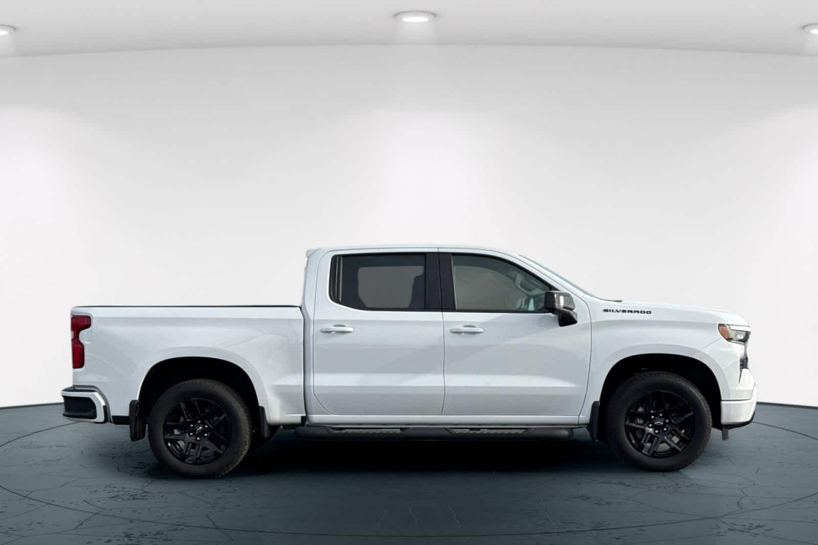 Thumbnail: 2023 Chevrolet Silverado 1500 - 6