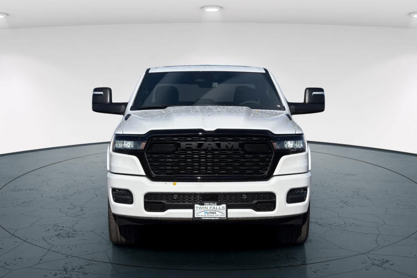 Thumbnail: 2026 RAM 1500 - 10
