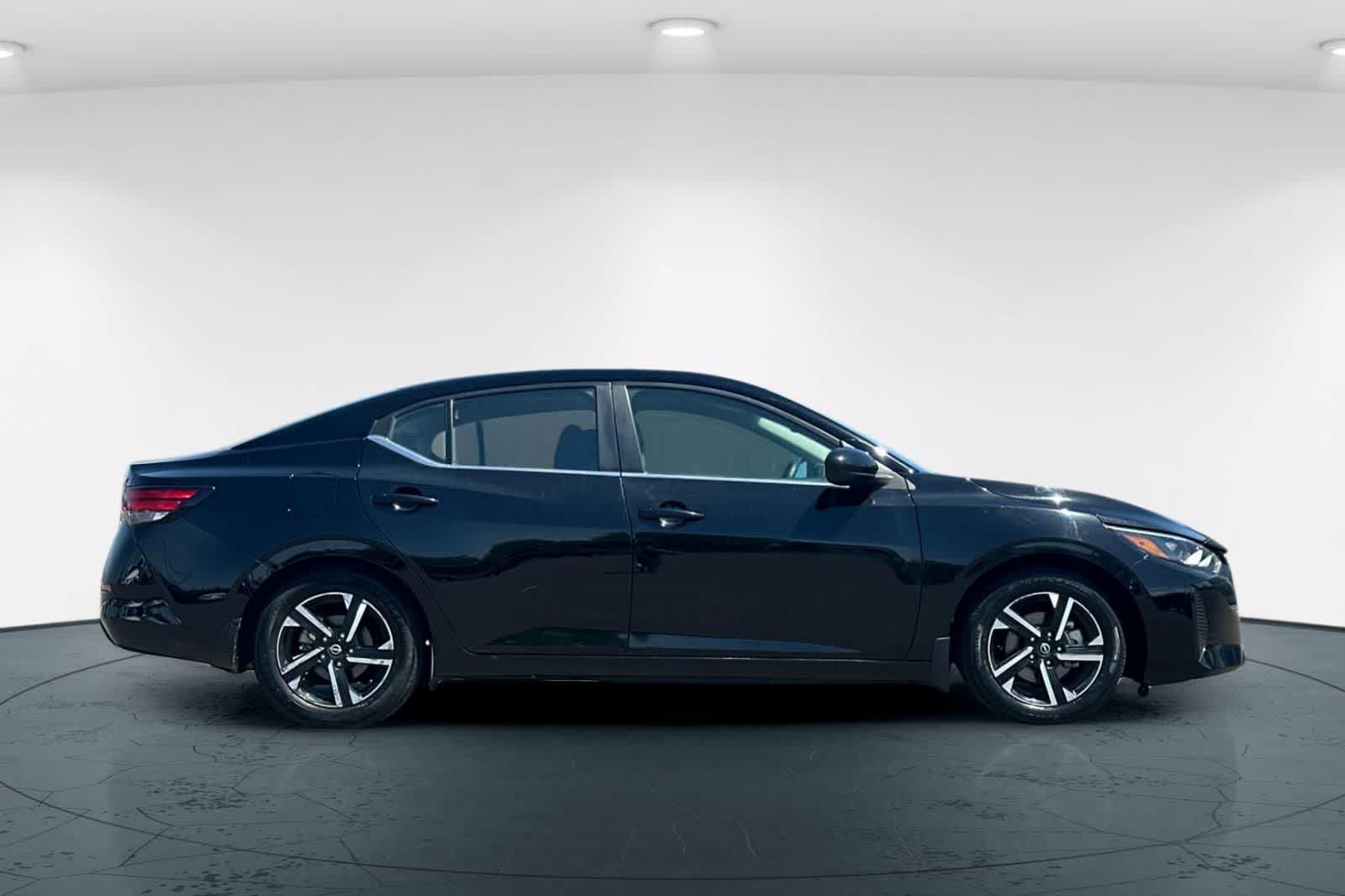 Thumbnail: 2024 Nissan Sentra - 6
