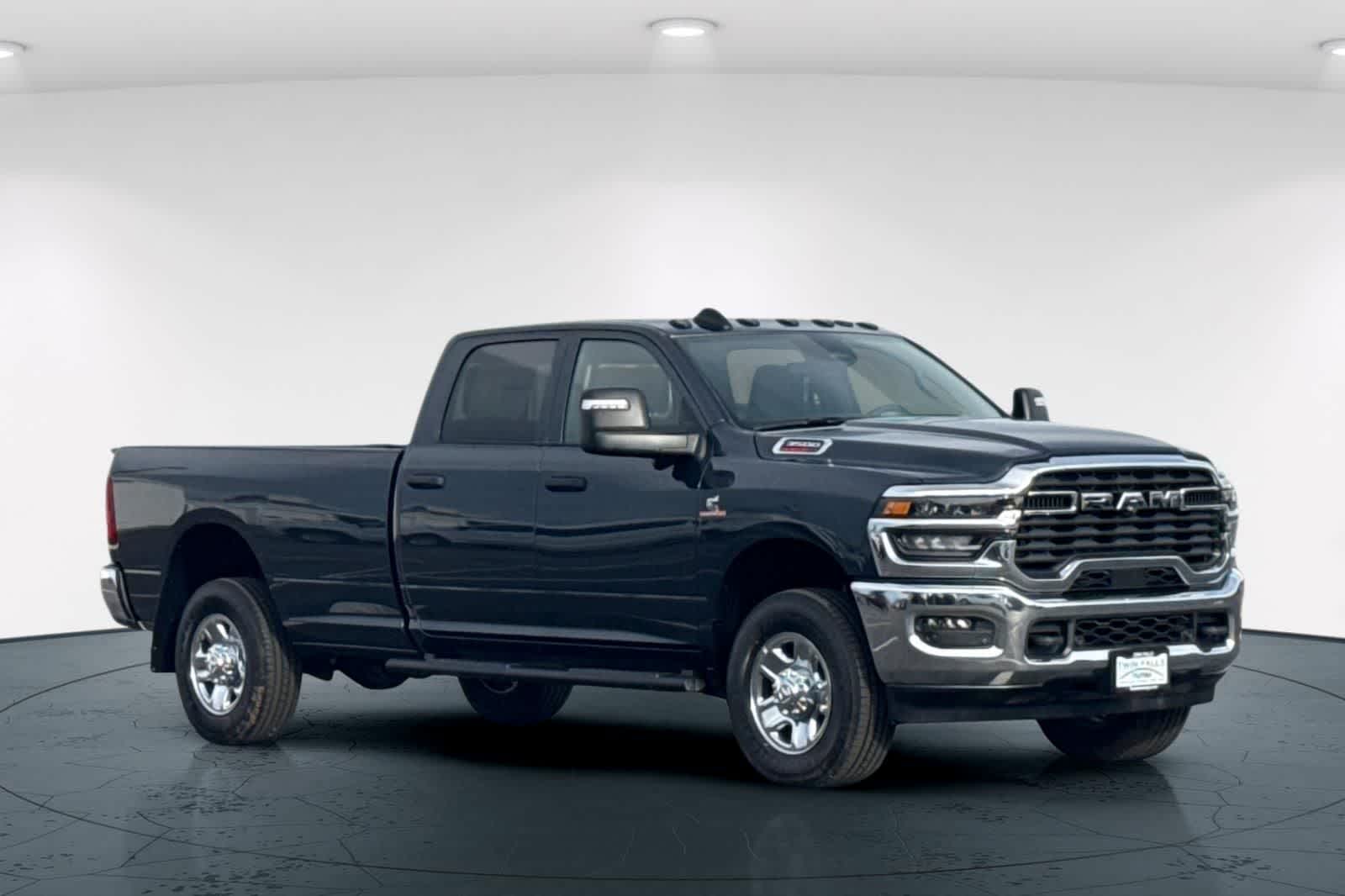 Thumbnail: 2026 RAM 3500 - 5