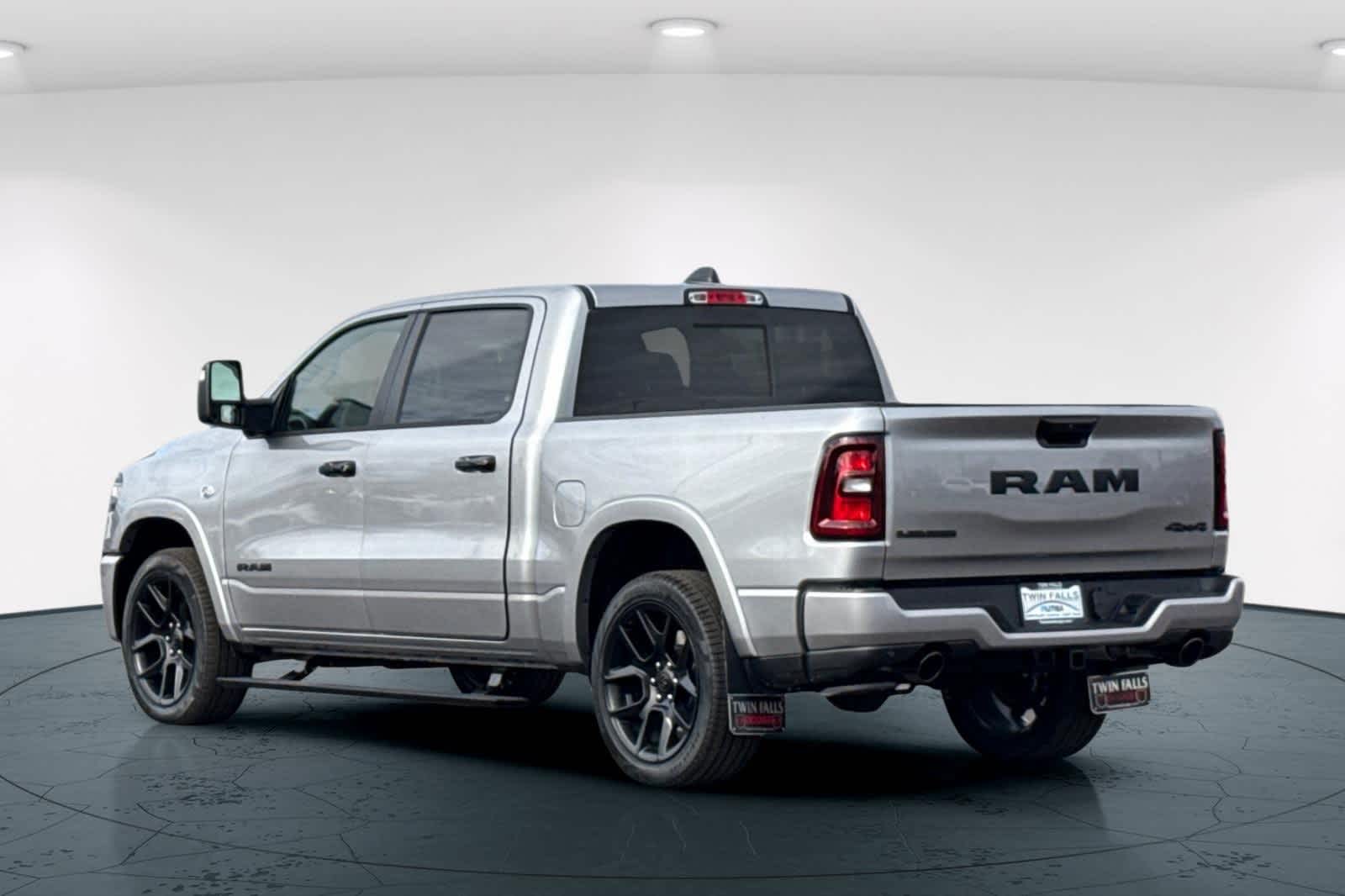 Thumbnail: 2026 RAM 1500 - 8