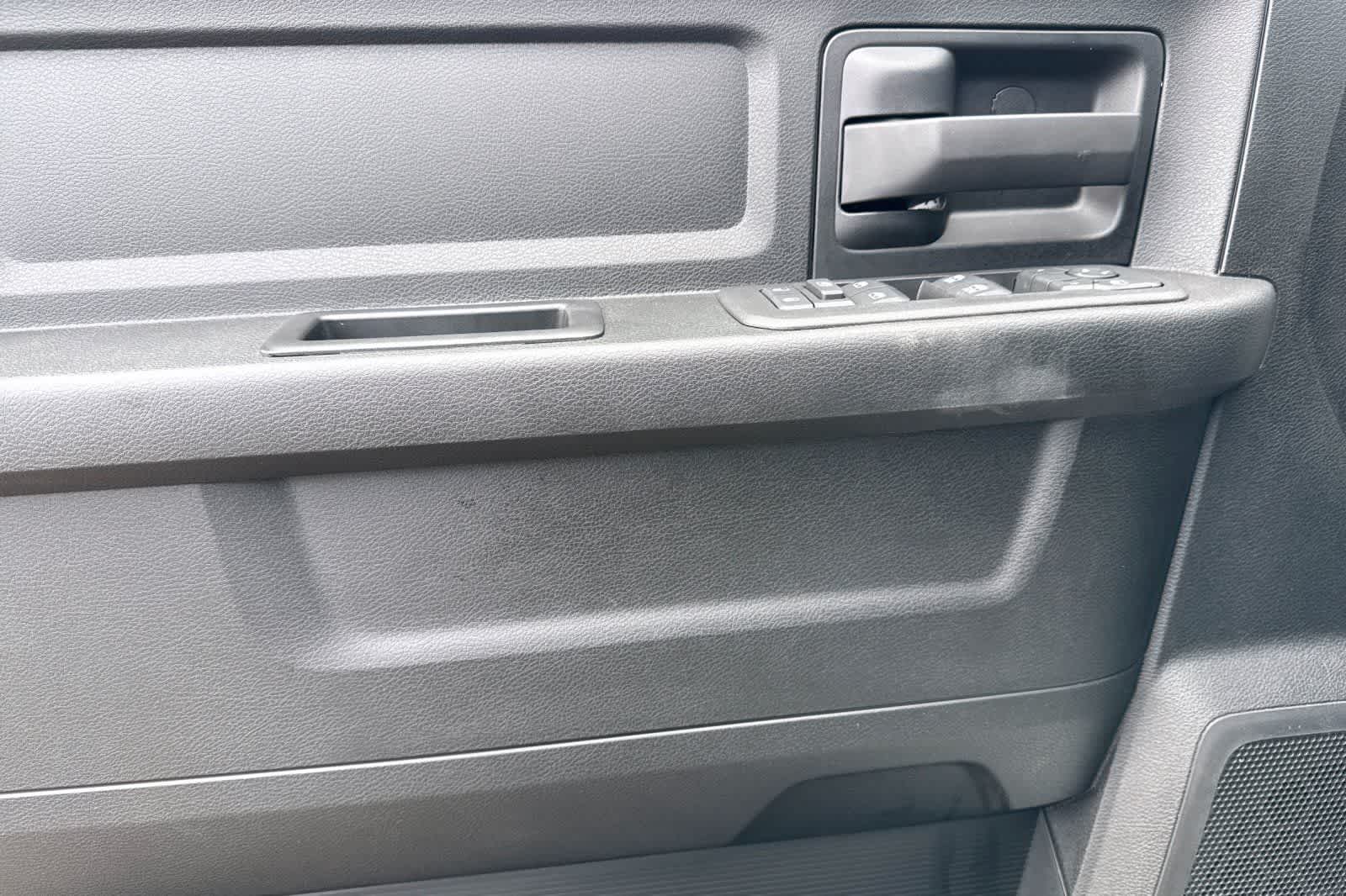 2026 RAM 2500 Tradesman - Photo 12