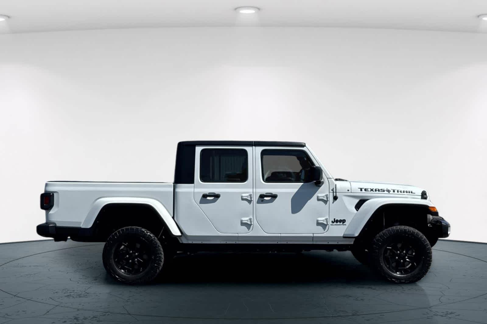 2021 Jeep Gladiator Sport 6