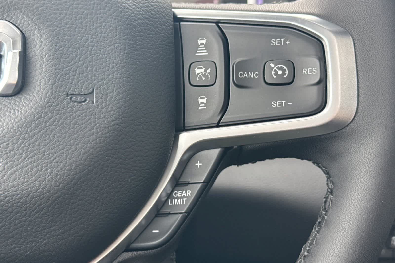 Thumbnail: 2026 RAM 1500 - 27