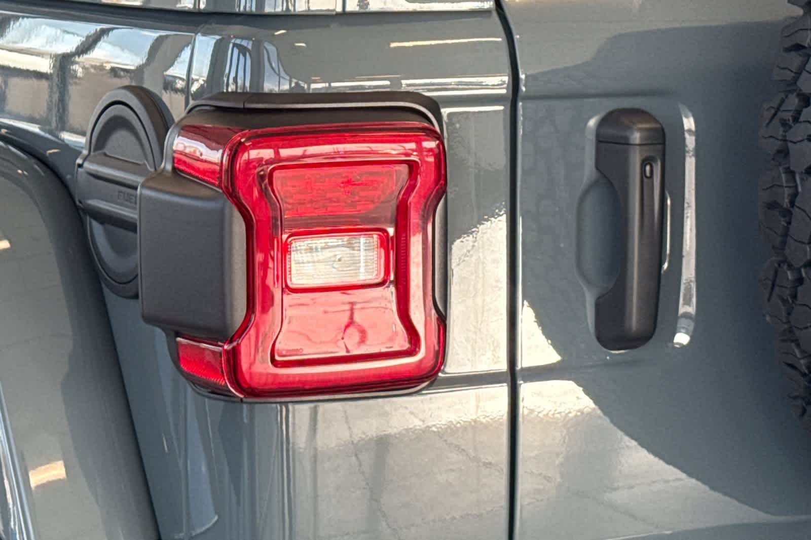 Thumbnail: 2026 Jeep Wrangler - 29