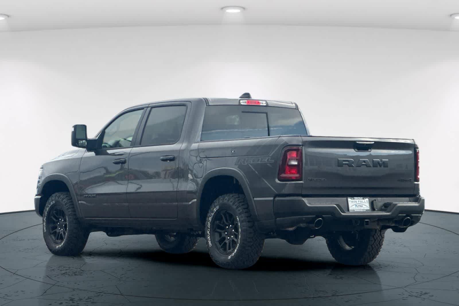 Thumbnail: 2026 RAM 1500 - 8