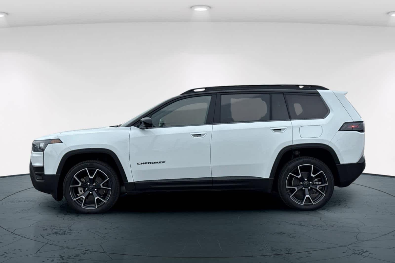 Thumbnail: 2026 Jeep Cherokee - 9