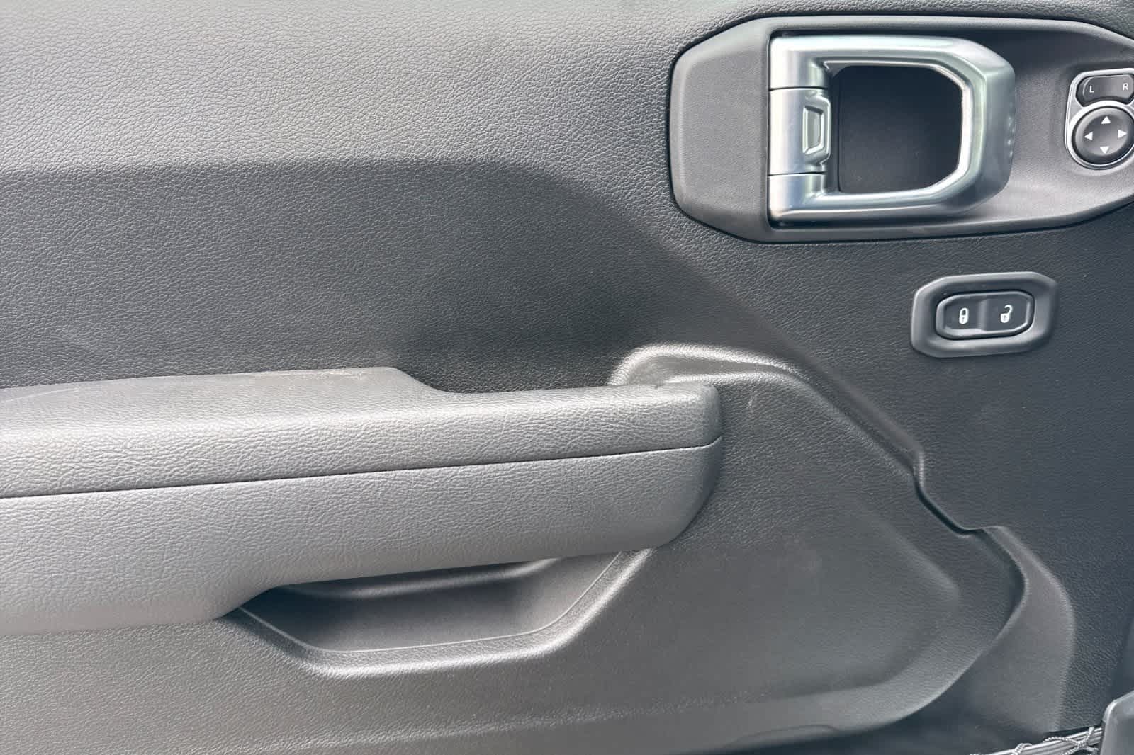 Thumbnail: 2026 Jeep Wrangler - 12