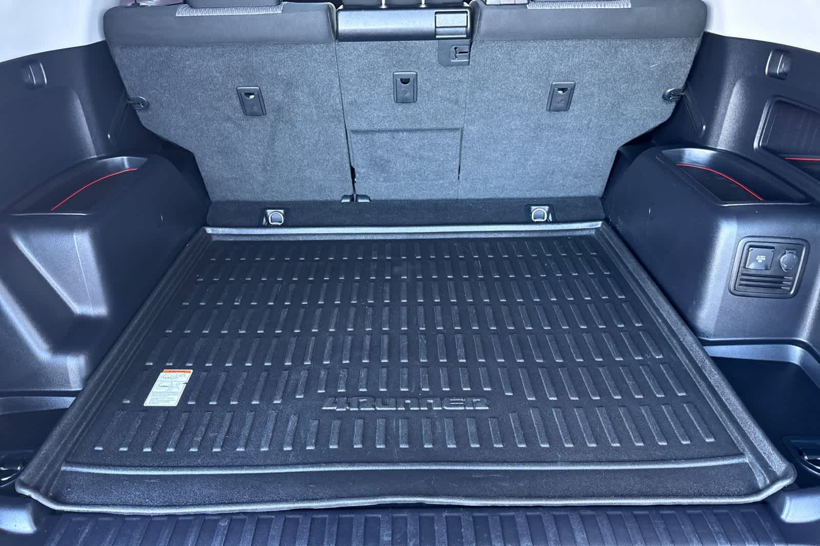 Thumbnail: 2021 Toyota 4Runner - 16