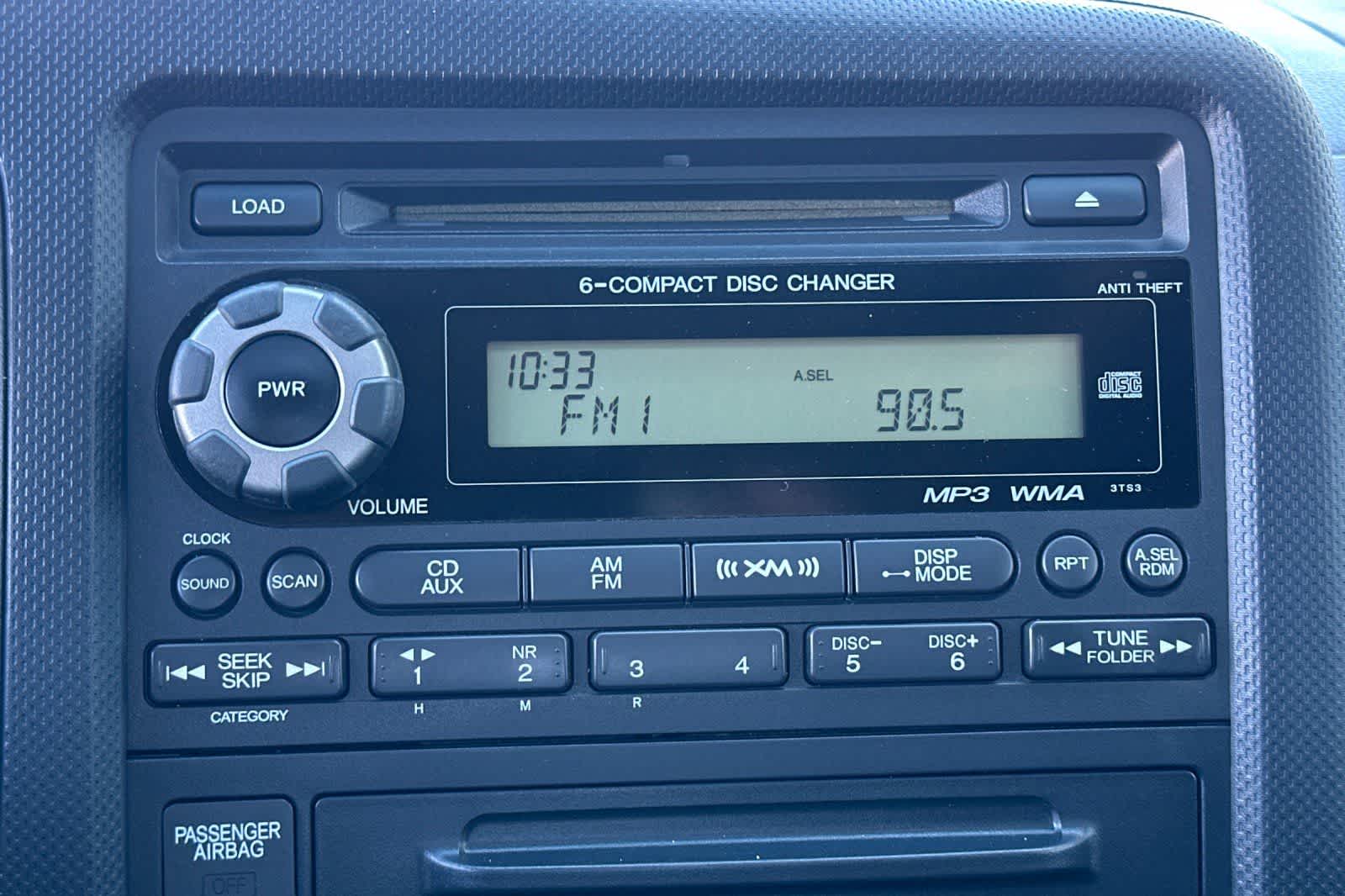 Thumbnail: 2010 Honda Ridgeline - 19