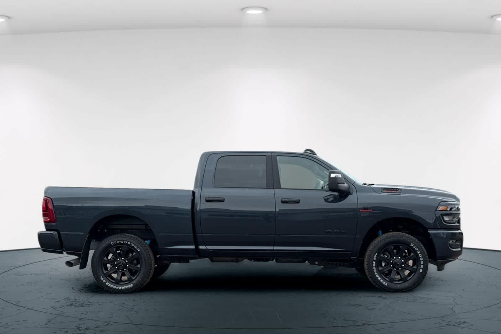 2026 RAM 2500 Big Horn - Photo 6