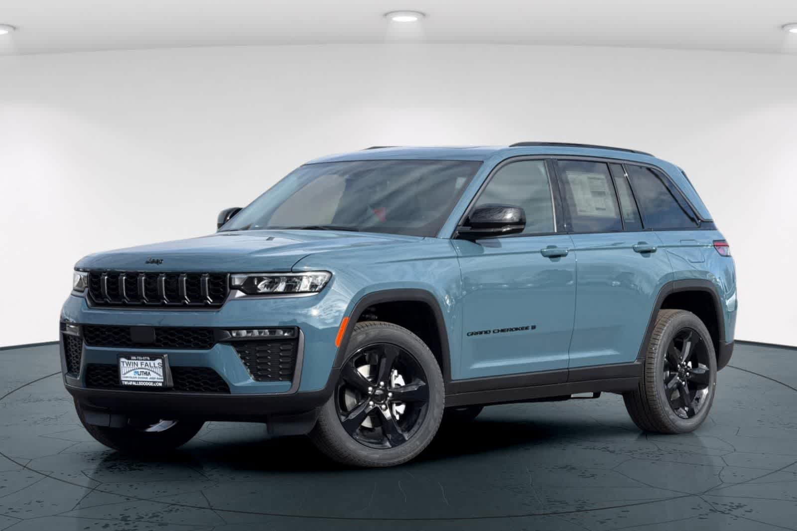 Thumbnail: 2026 Jeep Grand Cherokee - 1