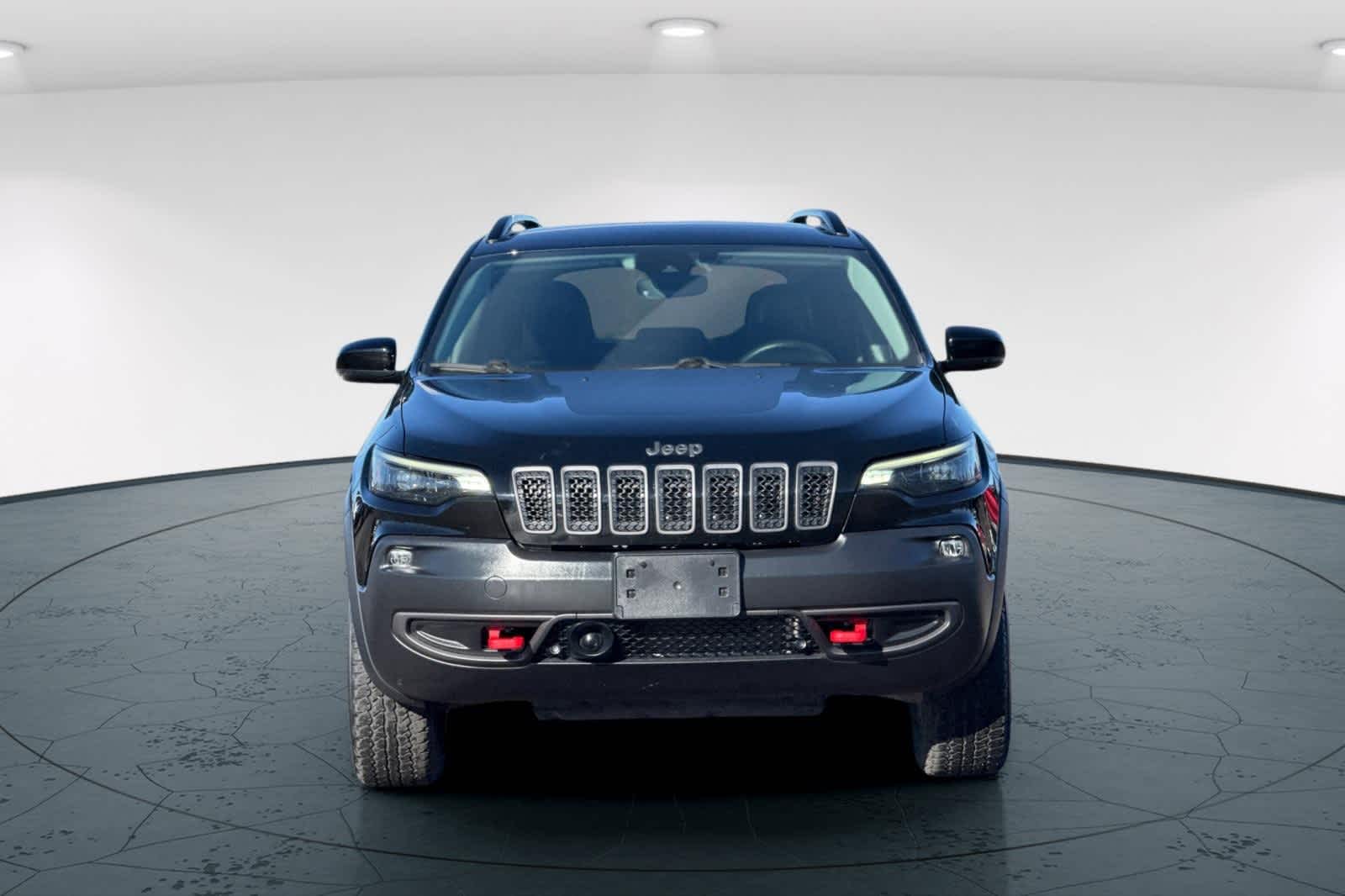 Thumbnail: 2022 Jeep Cherokee - 10