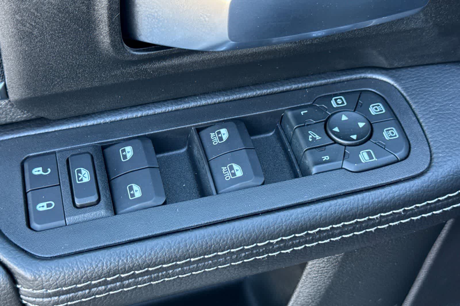 Thumbnail: 2026 RAM 2500 - 13