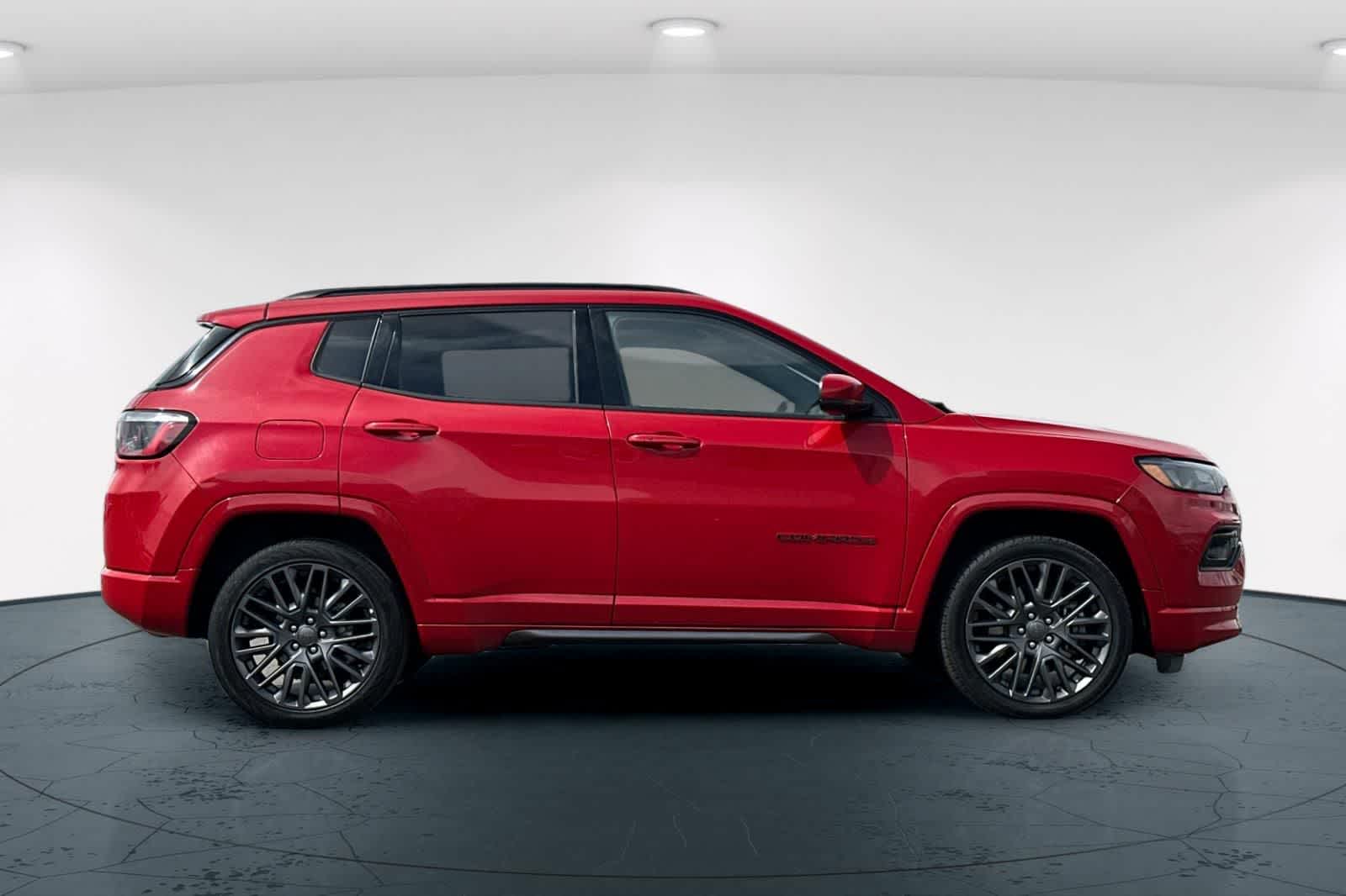 Thumbnail: 2023 Jeep Compass - 6