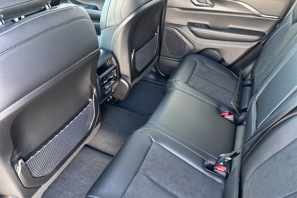 New 2025 Jeep Grand Cherokee ALTITUDE X 4X4 Sport Utility