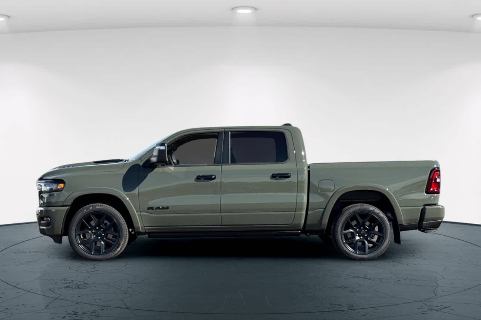 Thumbnail: 2026 RAM 1500 - 9