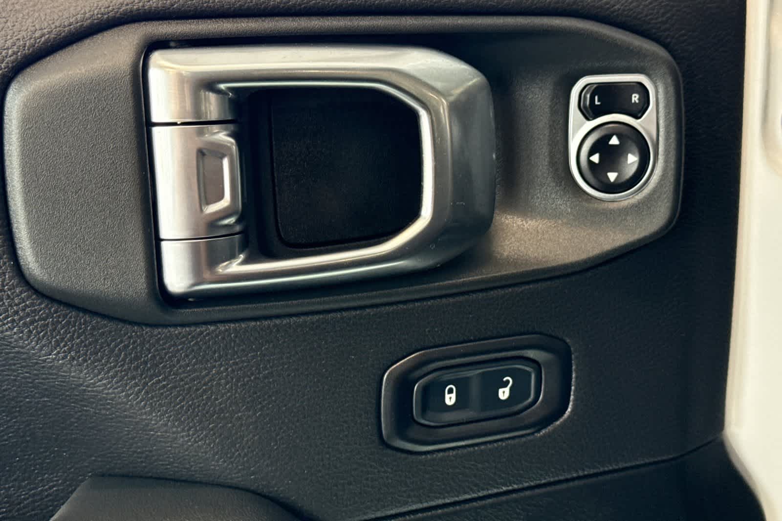 Thumbnail: 2026 Jeep Wrangler - 13