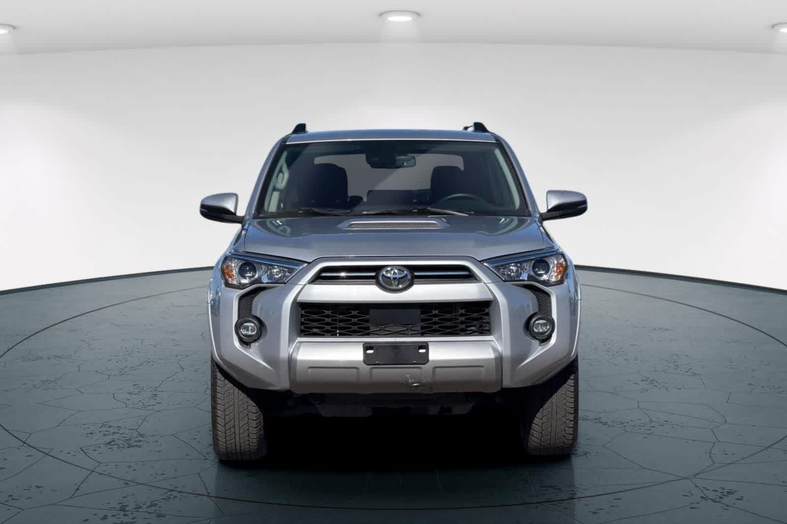 Thumbnail: 2024 Toyota 4Runner - 10